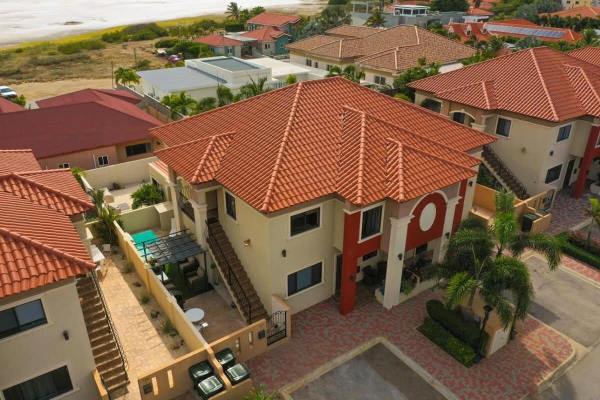 Wonder Apartment In Gold Coast With Private Pool شاطئ بالم المظهر الخارجي الصورة